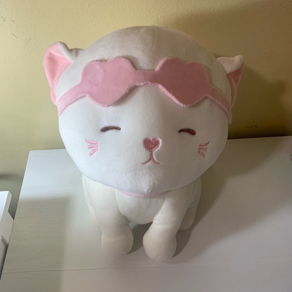 Cute Valentine’s Cat Plush